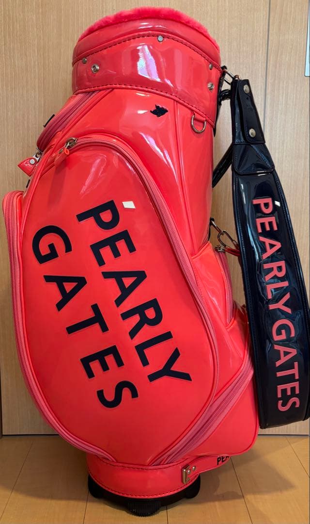 【パーリーゲイツ】エナメルキャディバッグ