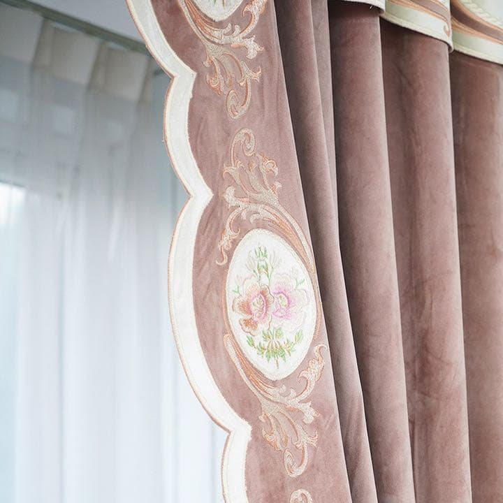 高級カーテン　ビロードカーテン　刺繍カーテン　遮光カーテン　レーズカーテン