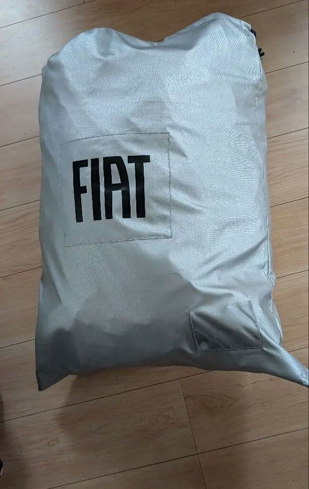 FIAT ボディカバー収納バッグ付き