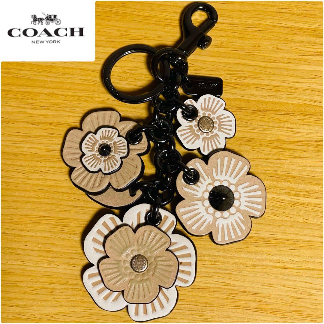 【新品】COACHコーチ ティーローズ フラワー レザーチャーム キーリング 花