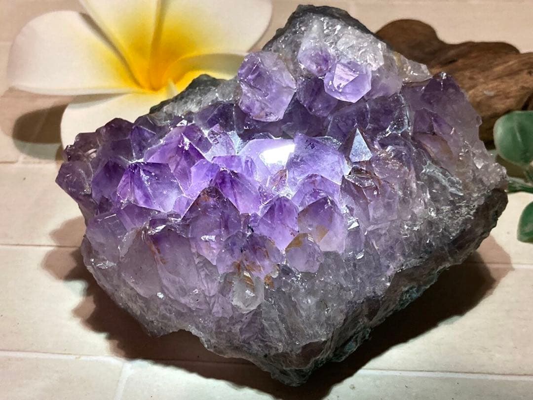 トライゴーニック☪︎⋆˚　アメジスト　クラスター　原石　ラフストーン