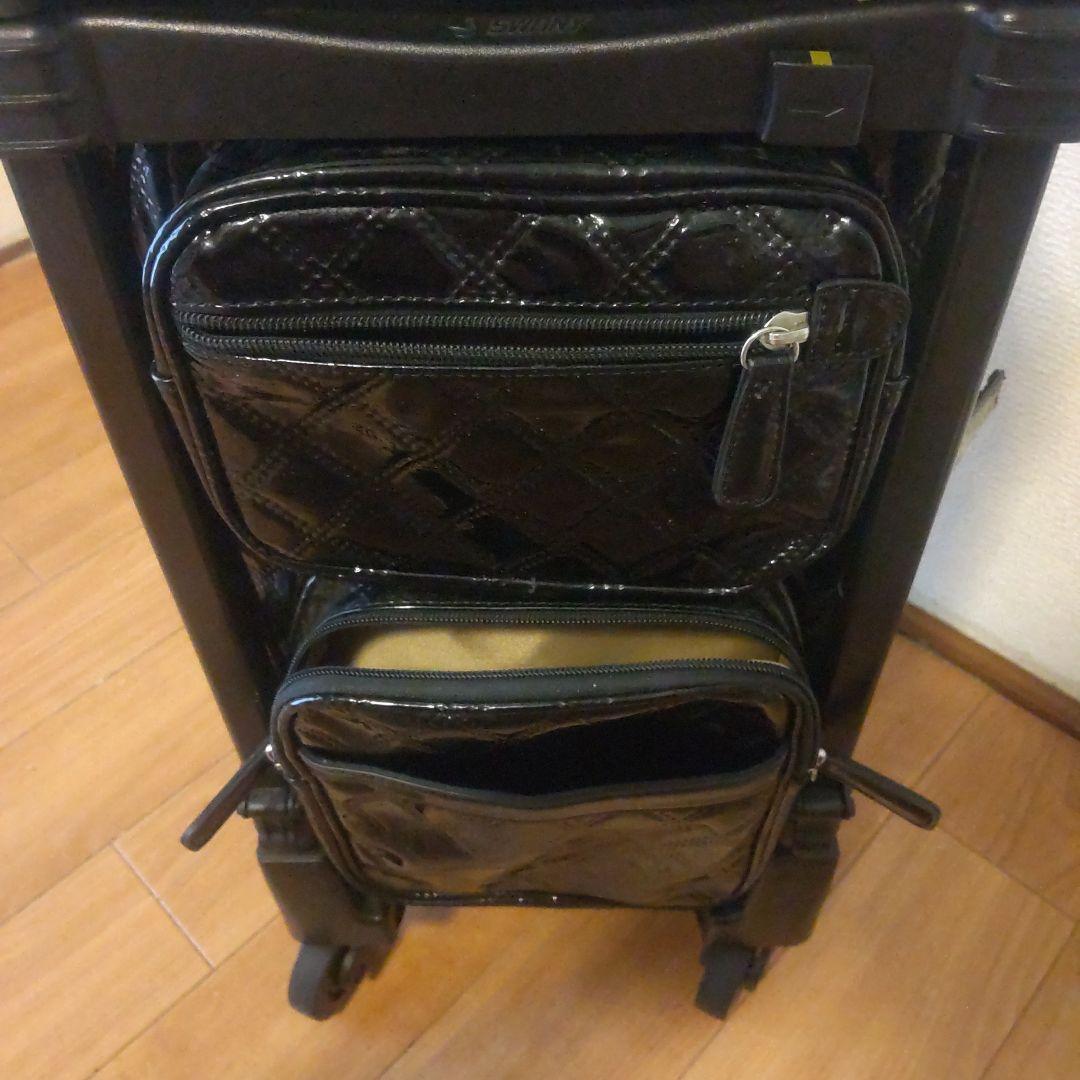 SWANY エマイロ キルティング エナメルキャリーケース