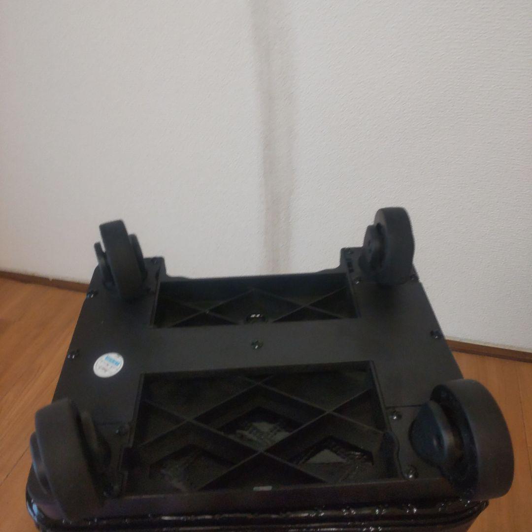 SWANY エマイロ キルティング エナメルキャリーケース