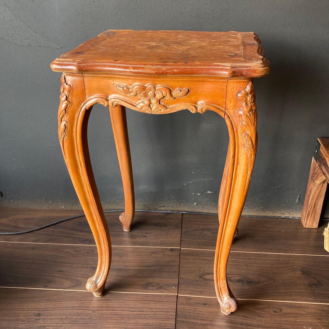 【送料込み】象嵌 猫脚　アンティーク　サイドテーブル　木製