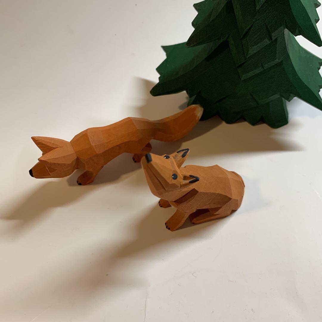 アトリエニキティキ   ドイツ　ハーン社　木彫り人形　キツネの兄弟