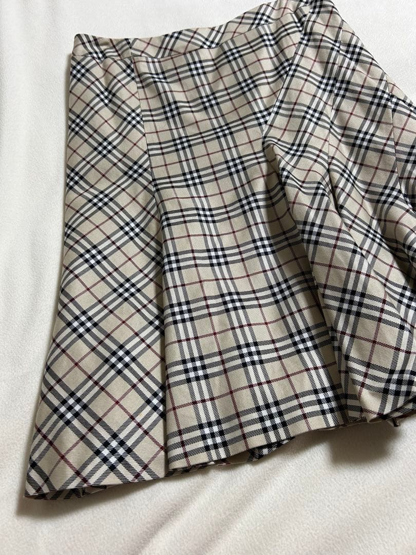 BURBERRY BLUE LABEL スカート