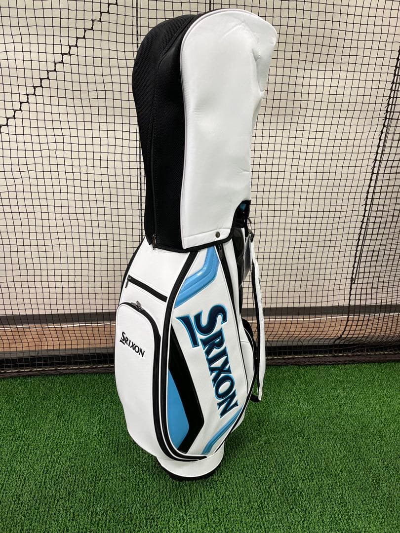 新品 スリクソン キャディバッグ