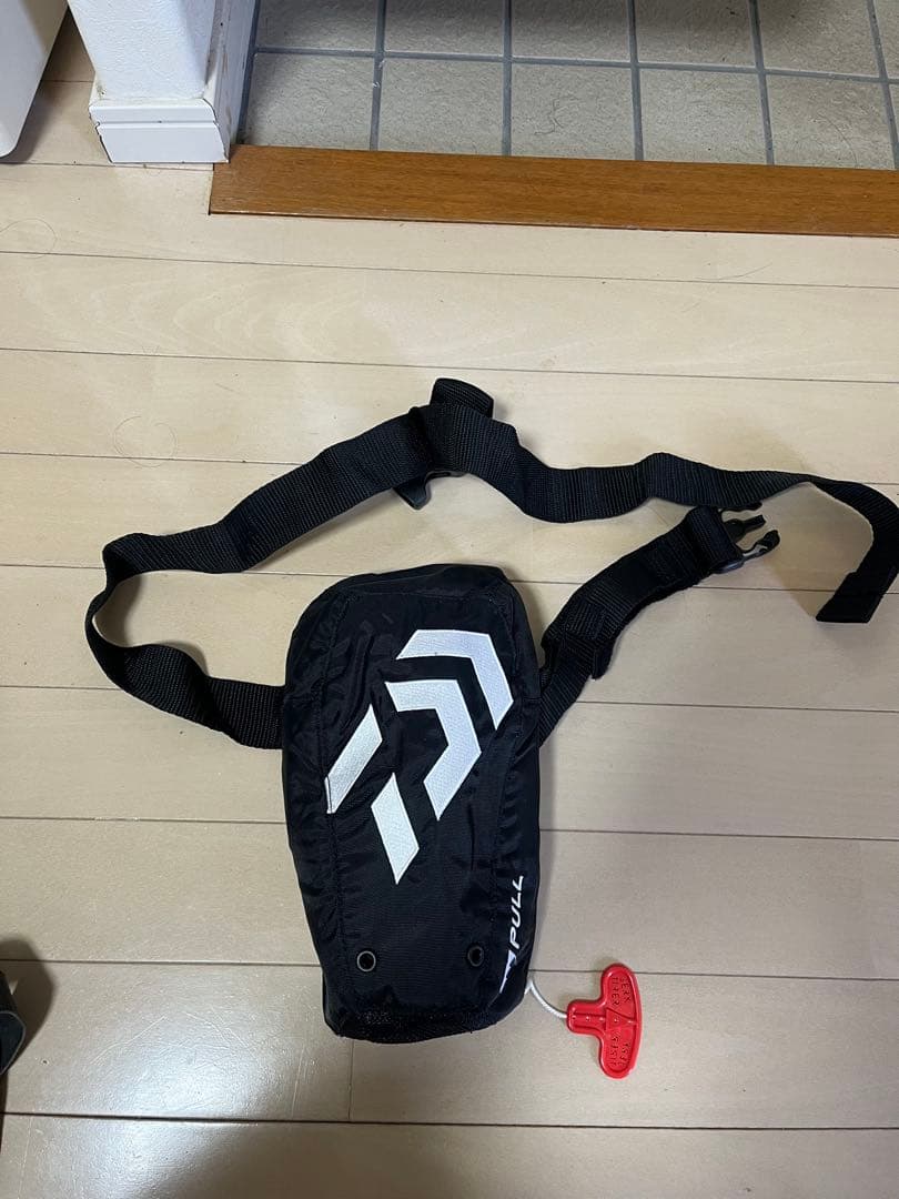 ダイワ ライフジャケット ブラック