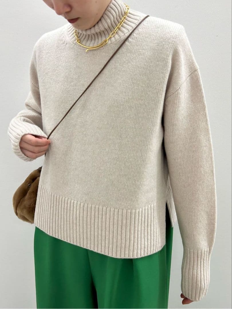 アルアバイル　新品未使用ジーロンラム天竺プルオーバー