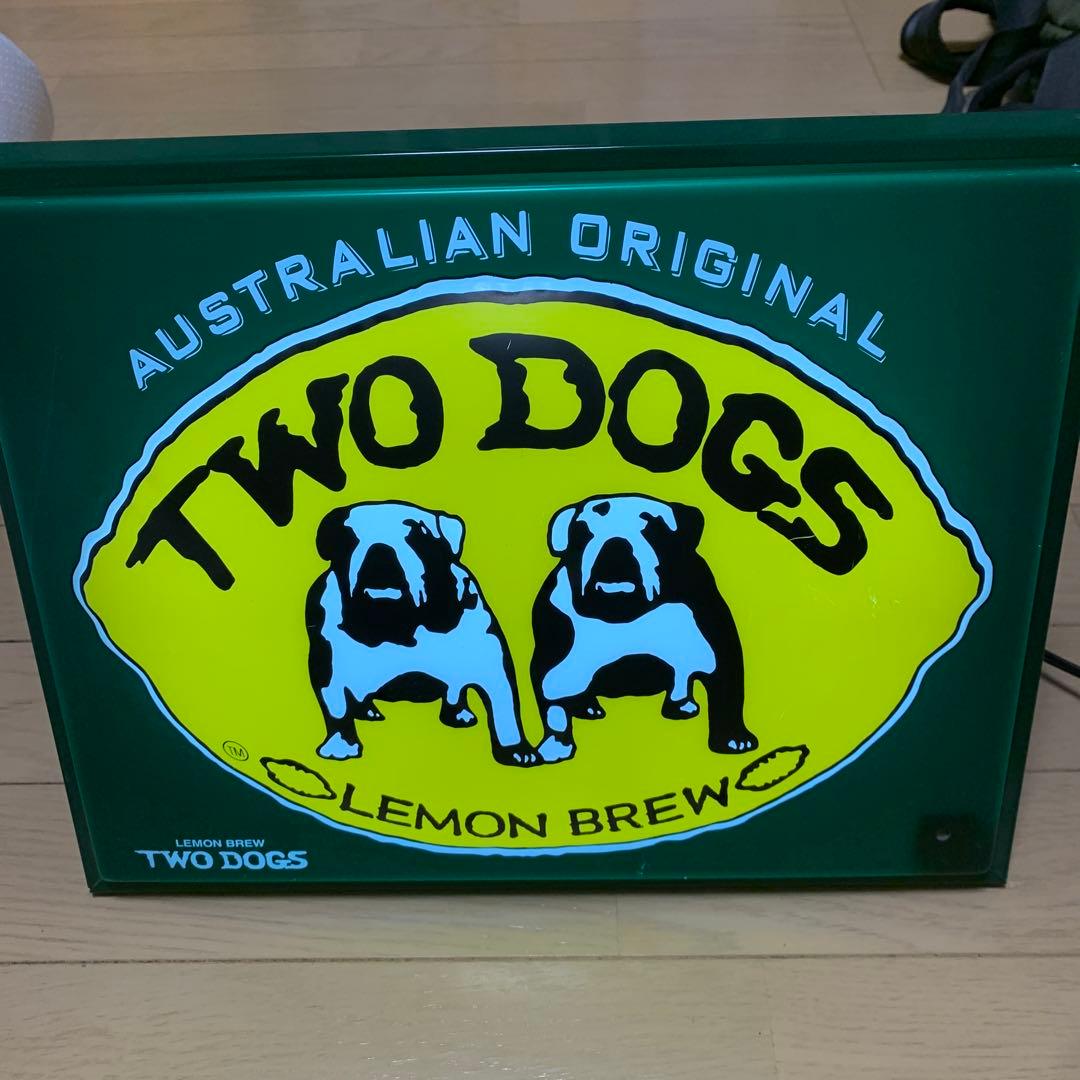 TWODOGS ネオン看板