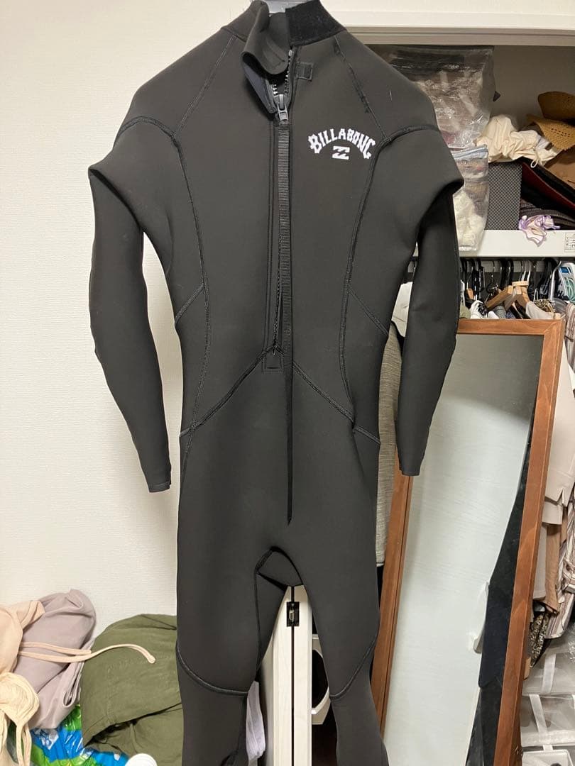 ビラボン　2022製Billabong ウェットスーツ 黒 3×2㎜　フルスーツ