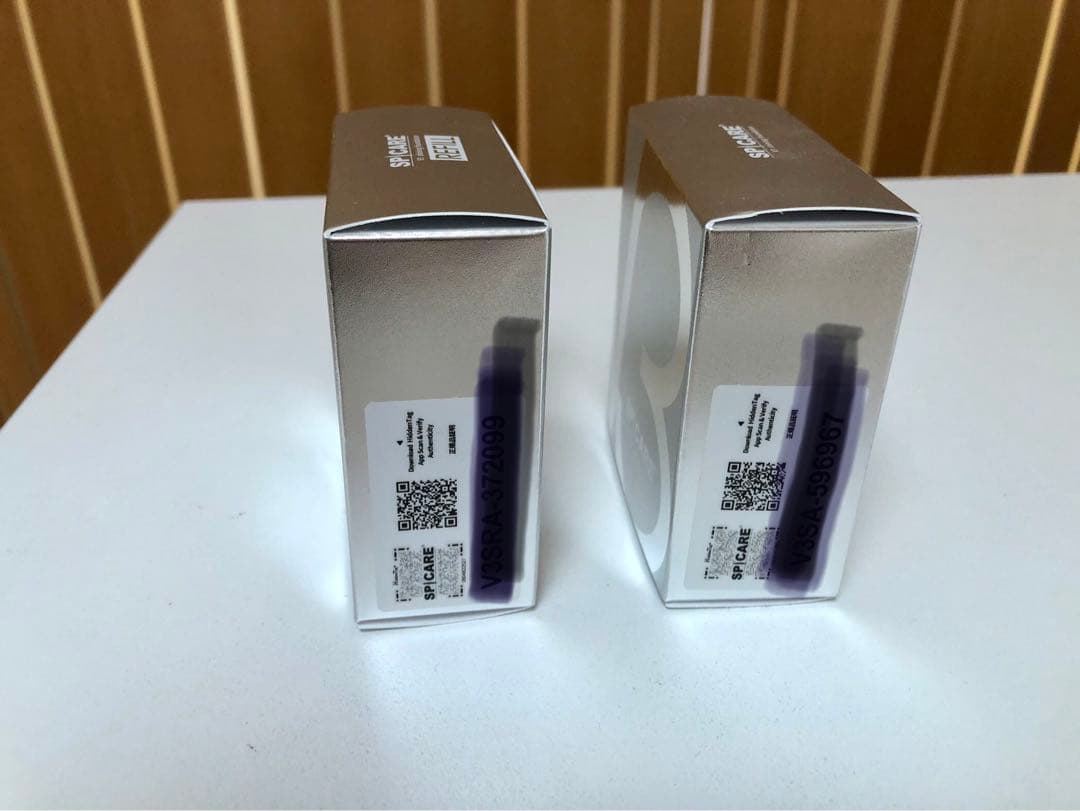 V3シャイニングファンデーション 本体 + レフィル2個セット