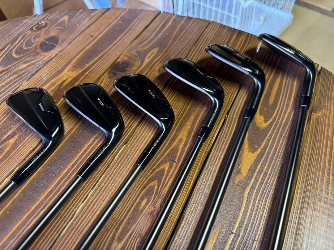 タイトリスト　T200ブラックアイアン6本セット　2023年