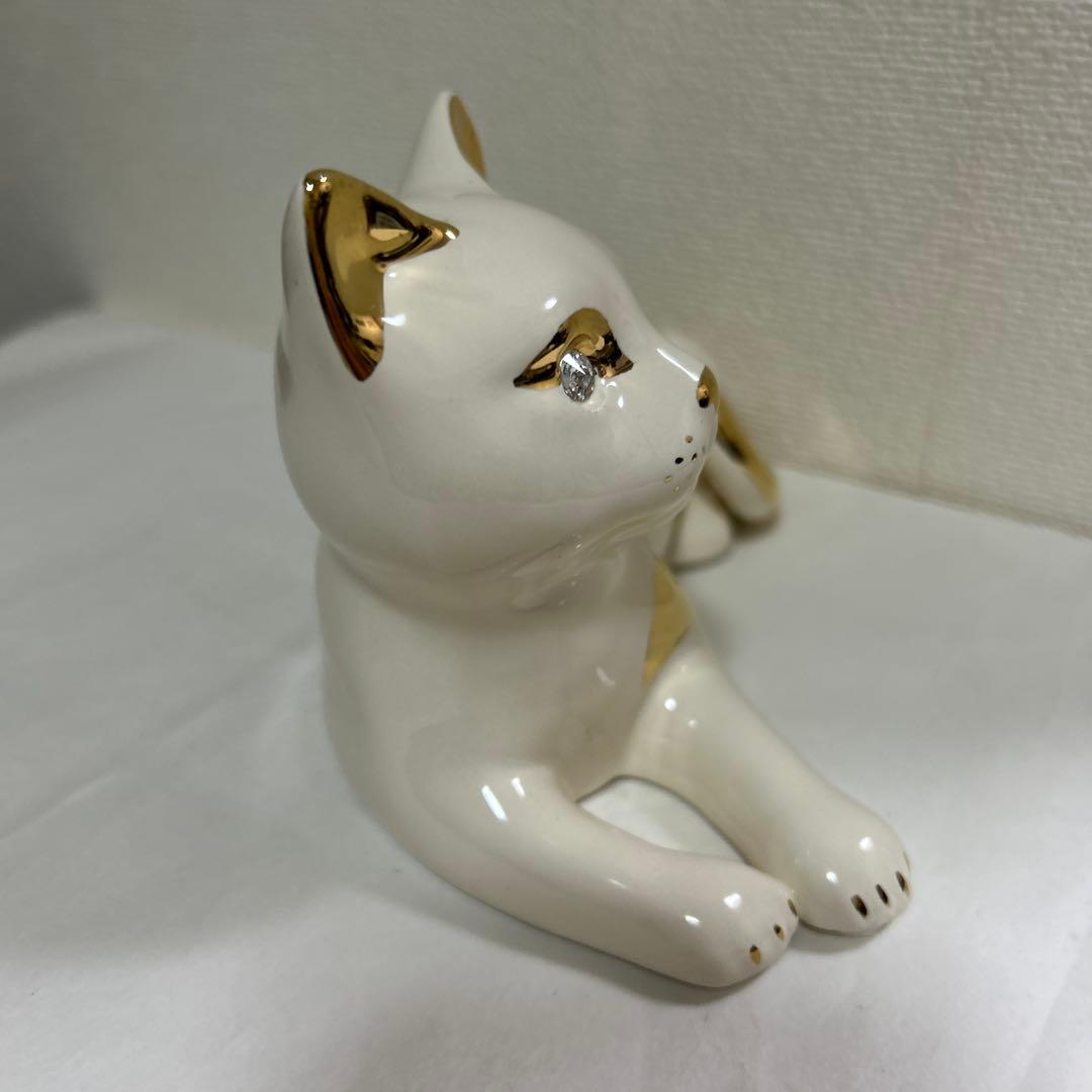 猫の置物 Ahura