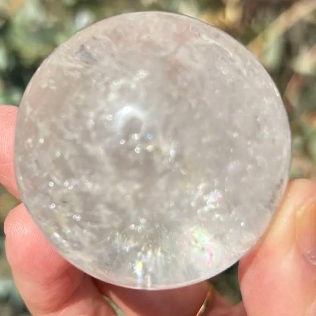 高品質　アイリス　水晶　クリアクォーツ　ファイヤークォーツ共生　スフィア