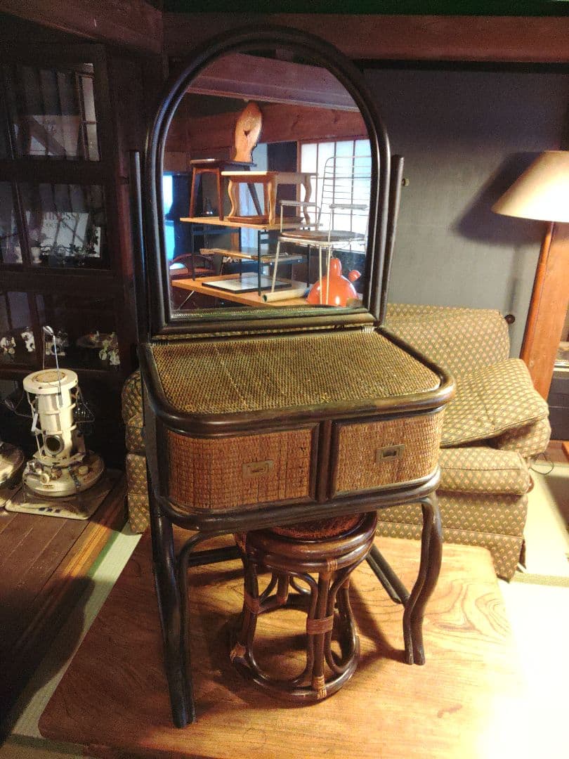 希少　ラタン　藤　ドレッサー　鏡台　真鍮　アンティーク　ラック　キャビネット