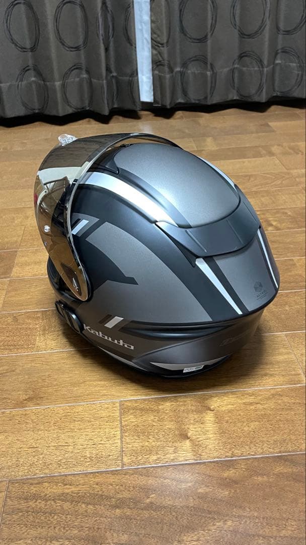 【新品同様】Kabuto AEROBLADE6 フルフェイス　※シールド付き