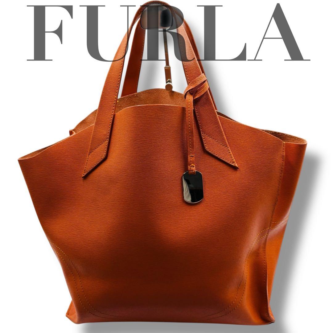 FURLA フルラ カプリッチョ トートバッグ レザー A4 肩掛け オレンジ
