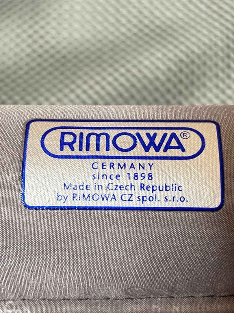 専用購入不可　訳あり　リモワ　サルサ　87L 4輪スーツケース　シャンパングレー