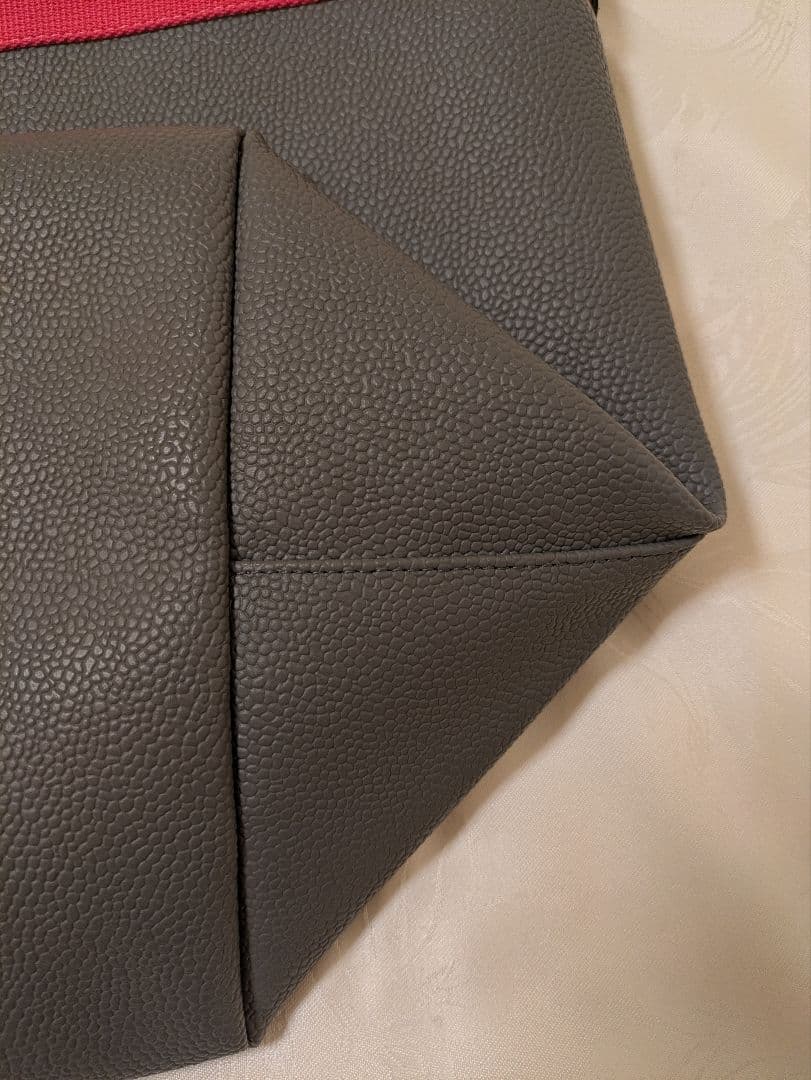 美品★エルベシャプリエ　リュクスライン725GP グレー/ピンク　舟型Ｌ