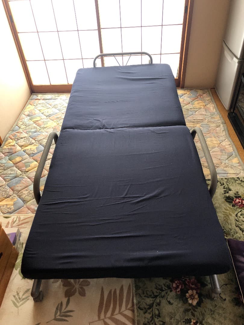 折畳みベッド