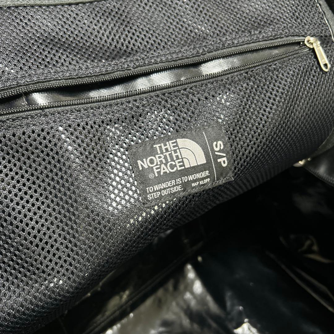 美品ノースフェイス　NORTHFACE ダッフルバッグ　S