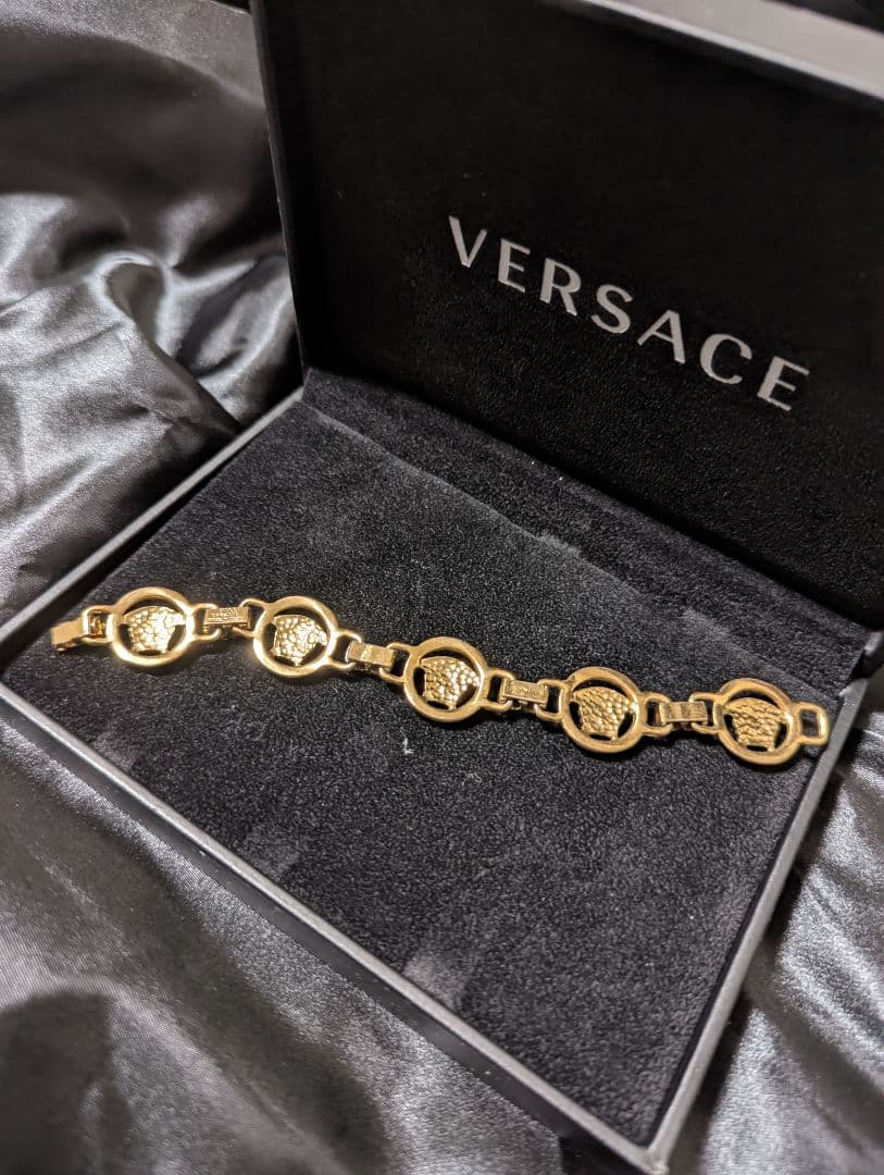 VERSACE ゴールド メダリオン メデューサ グレカ ブレスレット