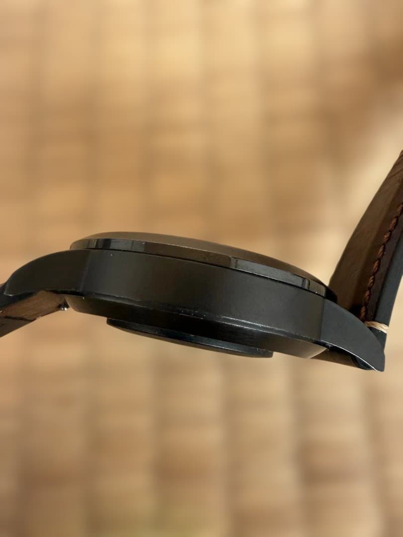 FOSSIL DW8F1 スマートウォッチ ブラック　ベルトはダークブラウン