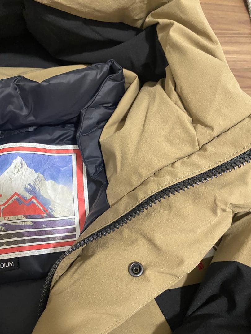 ファーストダウン　パネルショートダウン