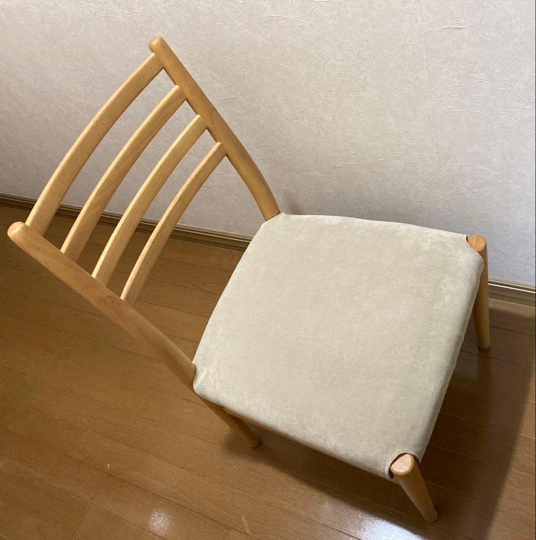 モダンベージュ ダイニング　チェア