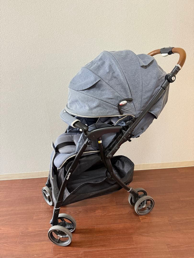 アップリカ　ベビーカー　ラクーナビッテクッション