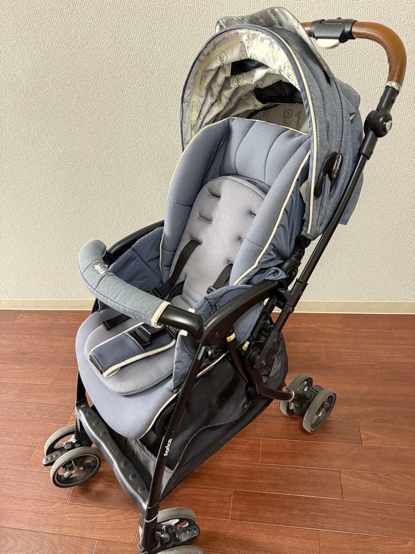 アップリカ　ベビーカー　ラクーナビッテクッション