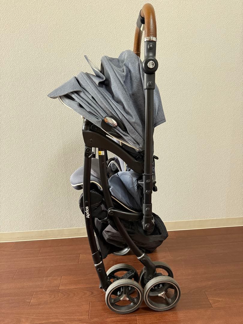 アップリカ　ベビーカー　ラクーナビッテクッション