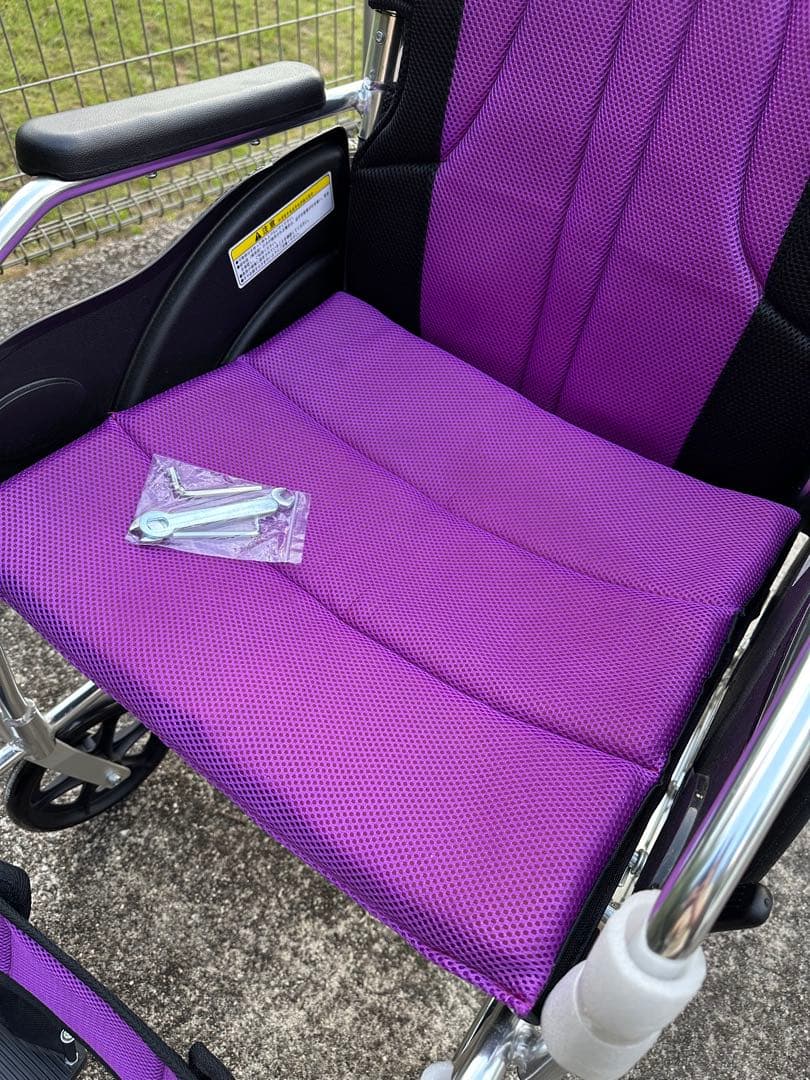 KADOKURA カドクラ チャップス A101-AGN 軽量自走式車椅子