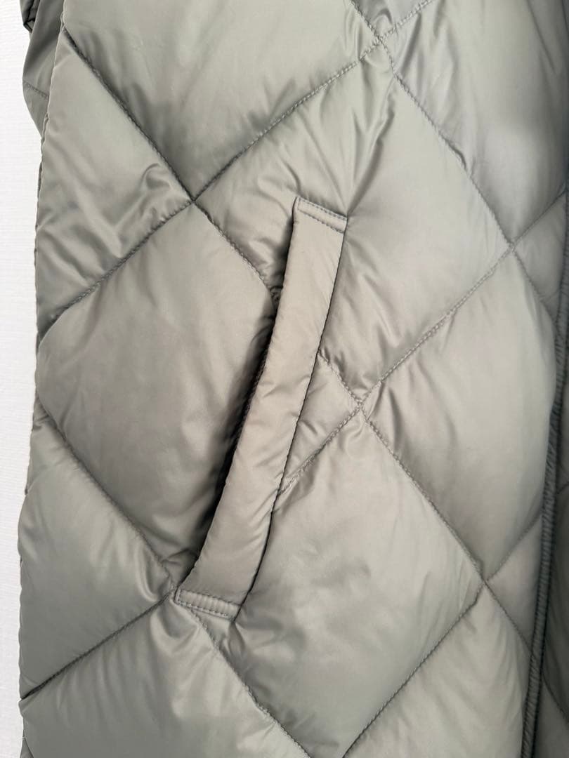 DOORS ライトダウンキルトロングコート　 新品タグ付　カーキ