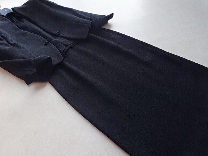 ソワール ペルル 米沢織　つむぎジャガード　スリーピース　11号　スーツ