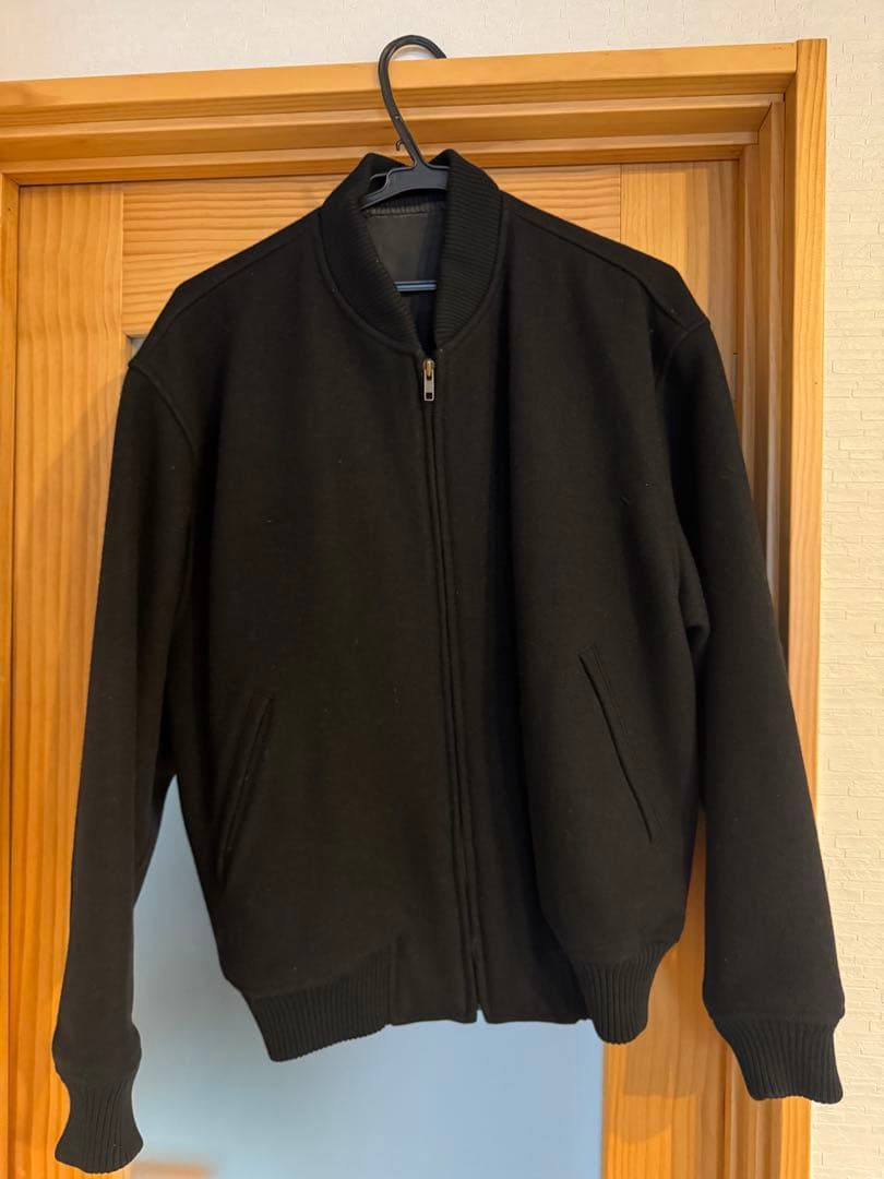 Yin&Yang バックロゴプリントウールギャバブルゾン