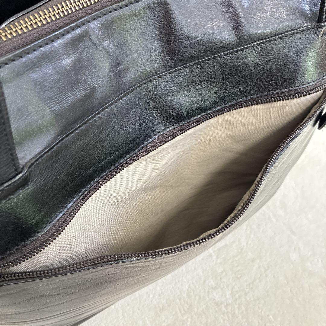 Dakota ダコタブラックレーベル　レザートートバッグ　肩掛け　A4 ブラック