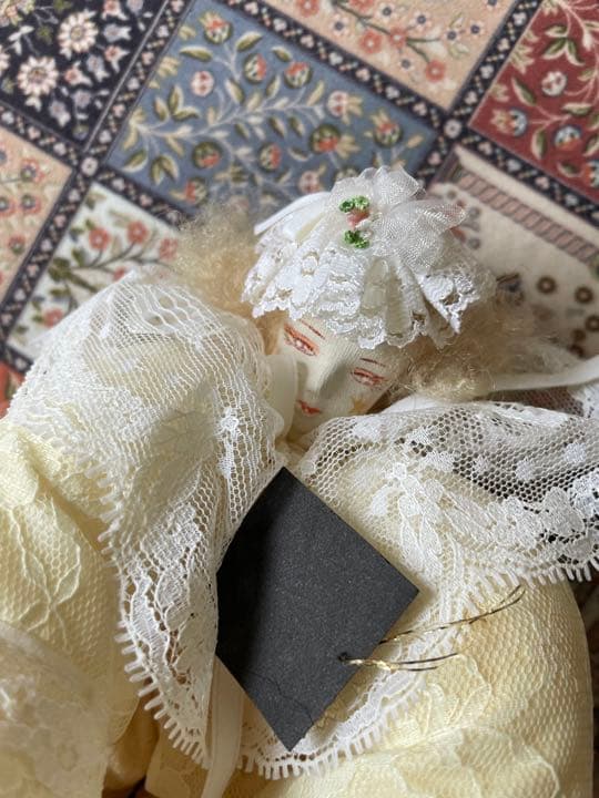 フランス人形　ビスクドール　着せ替え人形　タグ付