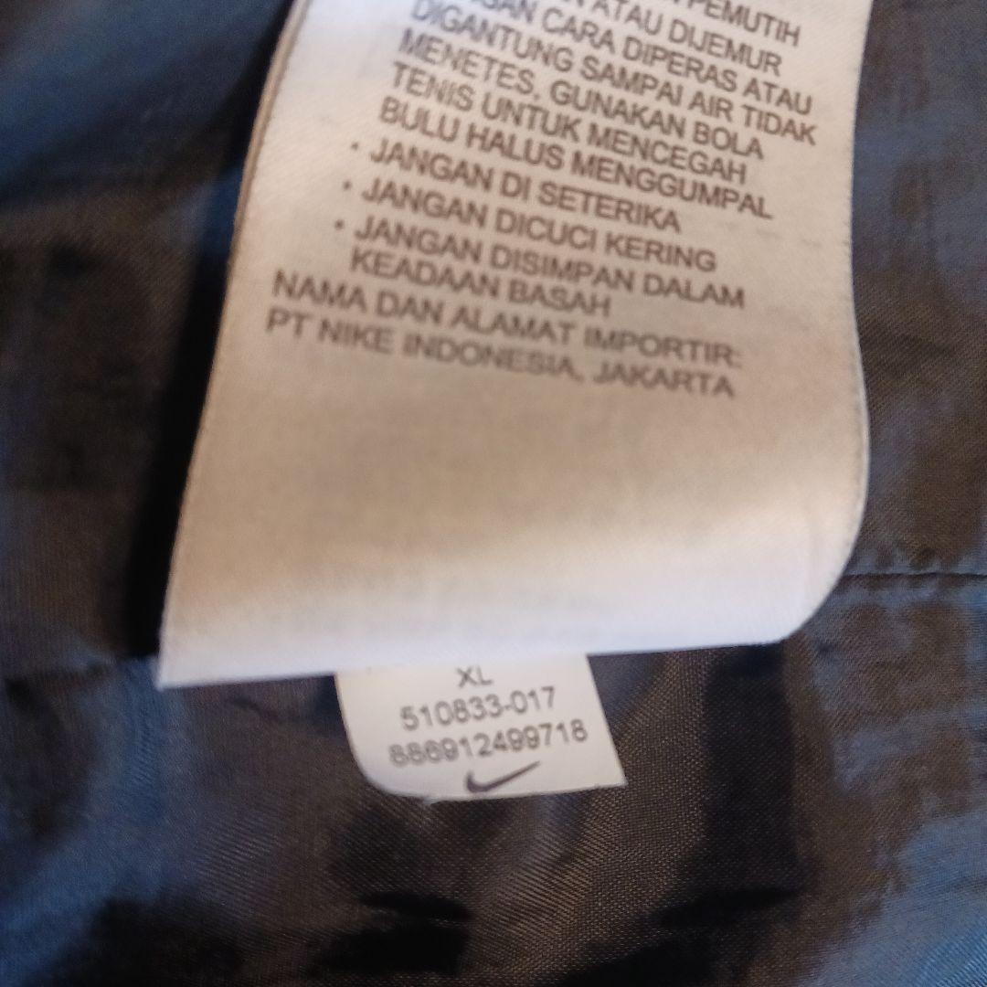 ナイキ　ダウンベンチコート　ブラック/ゴールド　XL