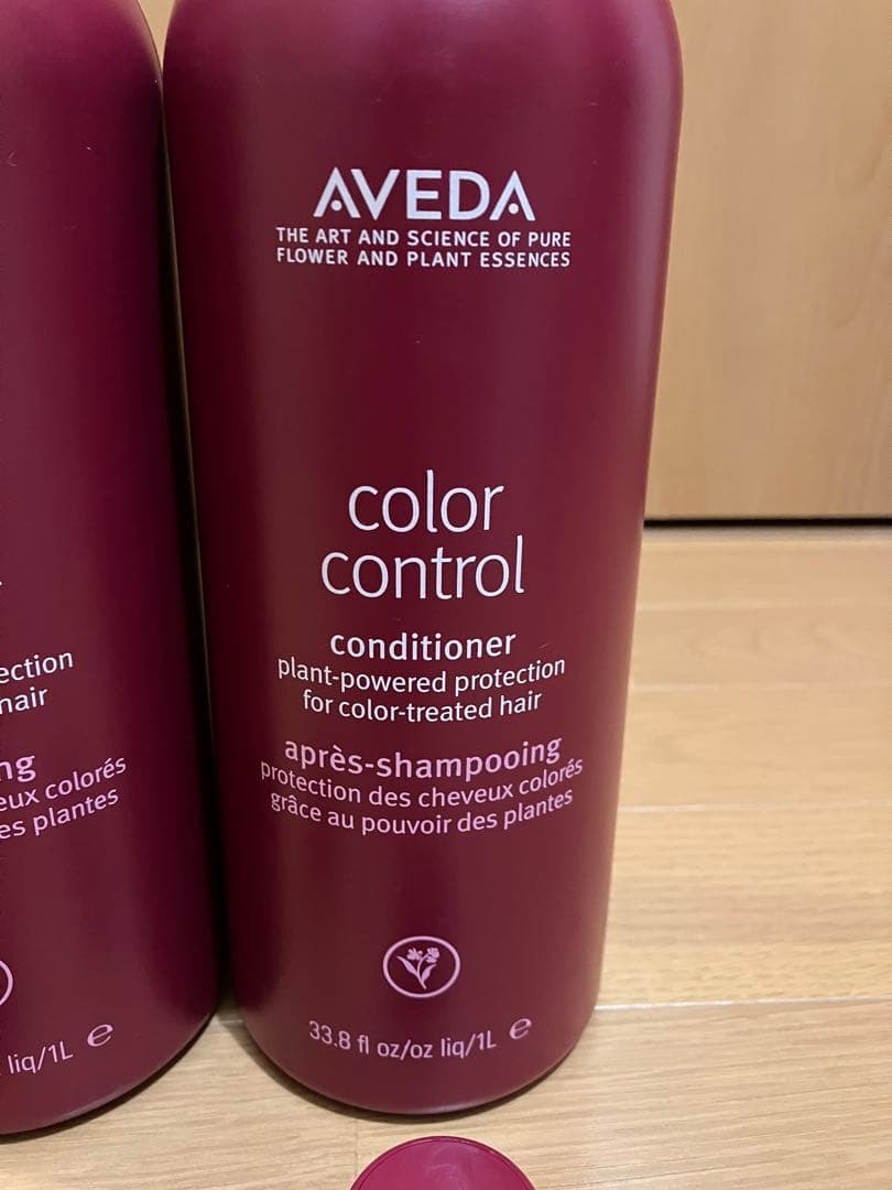 AVEDA カラー コントロール シャンプー　コンディショナー1000ml
