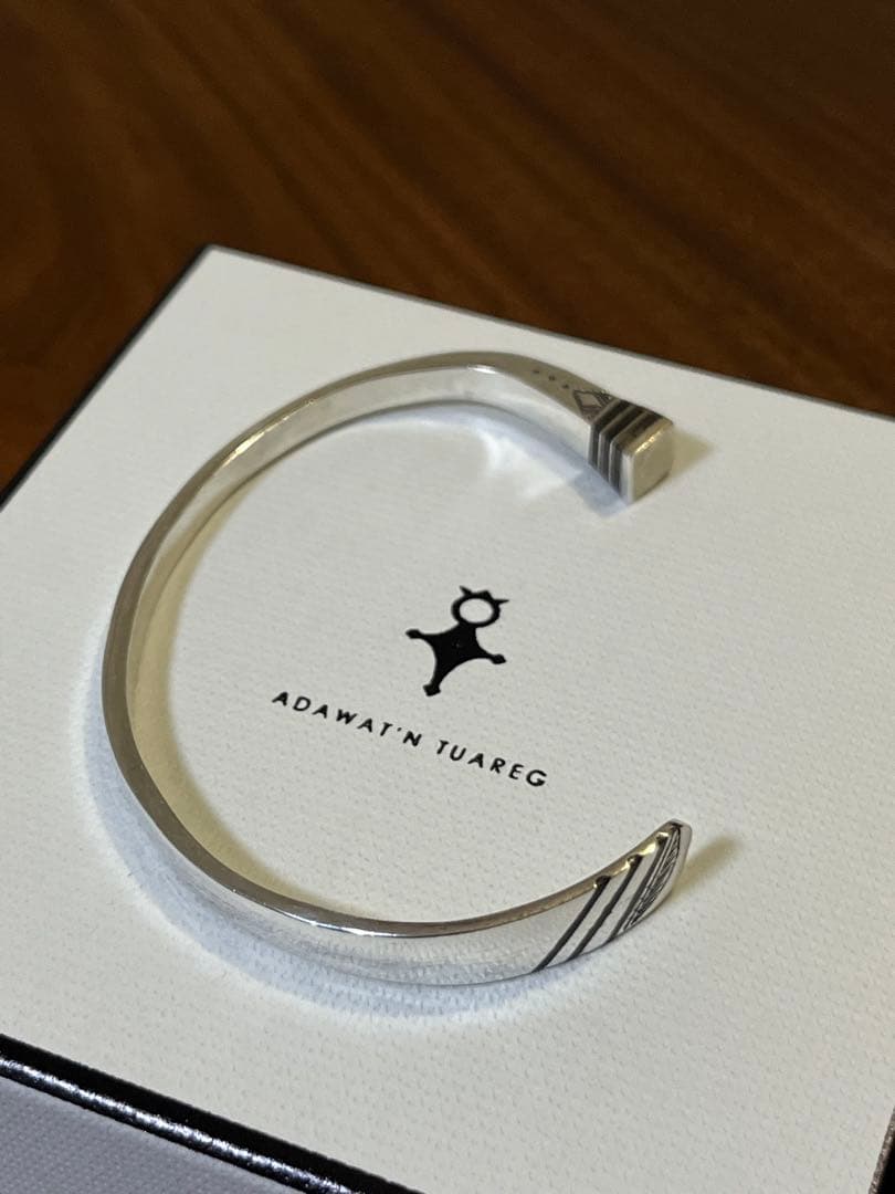 完売品Adawat'n Tuareg アダワットトゥアレグ　バングル