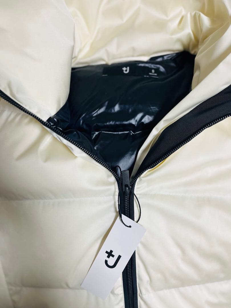 ユニクロ UNIQLO ＋J ダウンボリュームジャケット 【新品未使用】