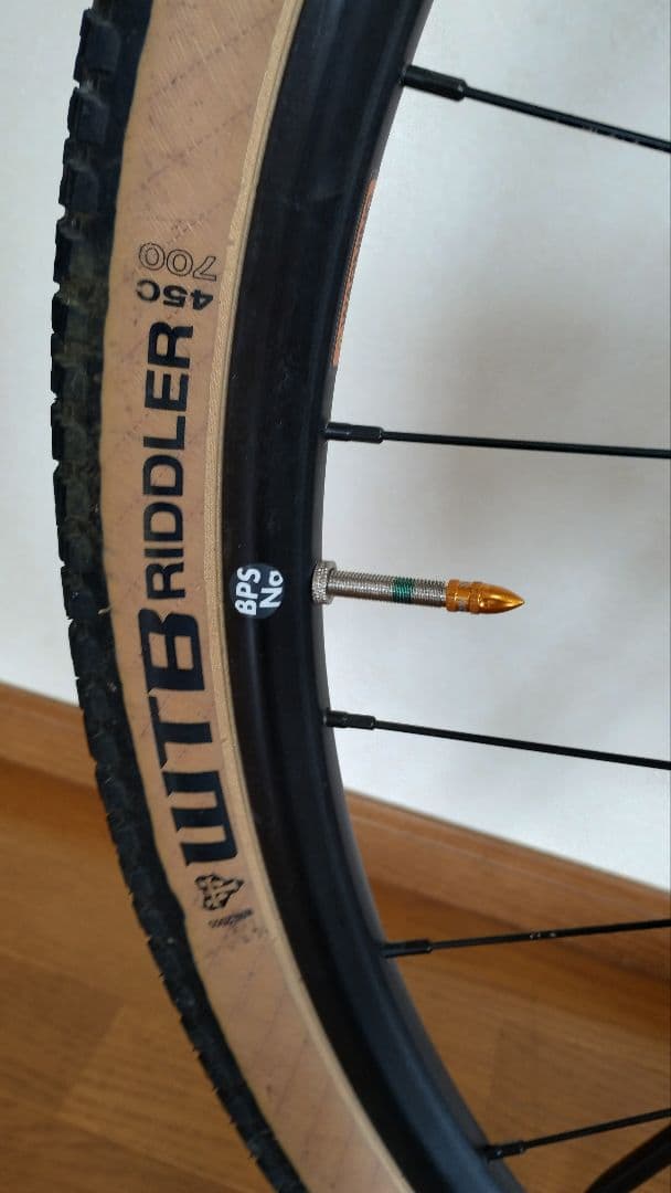 キャノンデールグラベル　トップストーンカーボン4