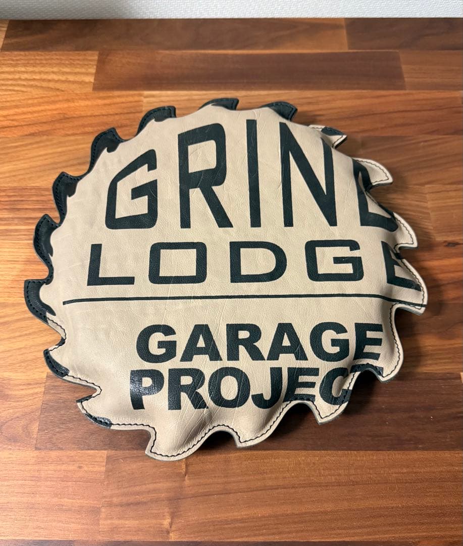 GRINDLODGE x Boab leather works レザークッション