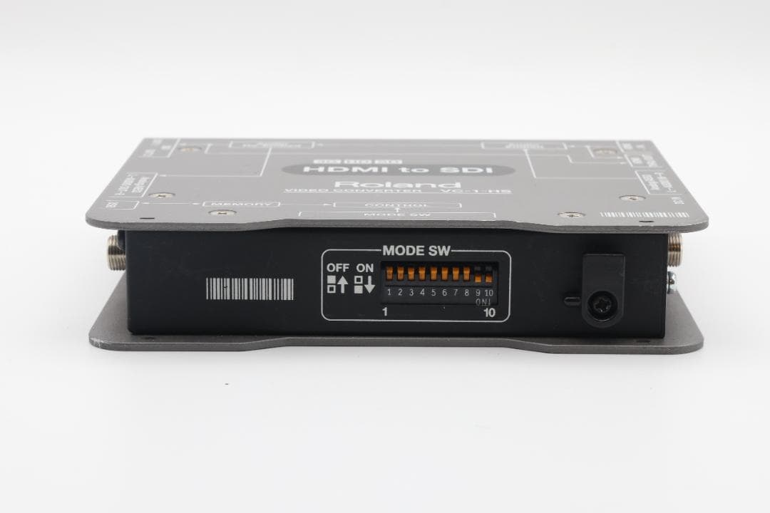 Roland VC-1-HS HDMI to SDI 変換器