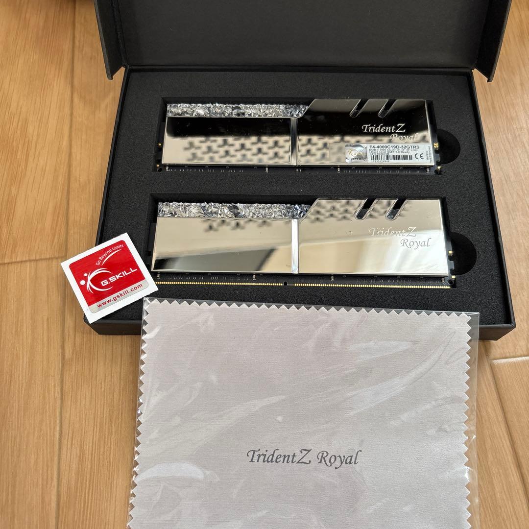 メモリー G.SKILL Trident Z  DDR4-4000 32GB