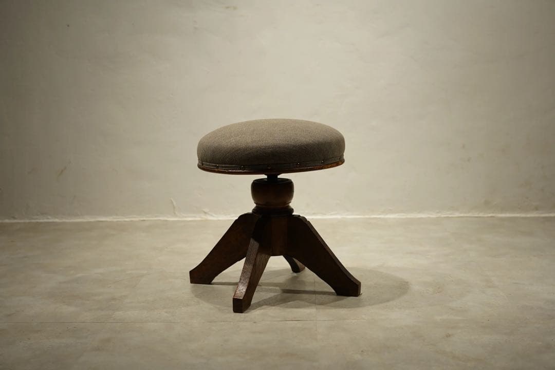 スツール　ピアノ椅子　回転椅子　楢材 大正時代　ドクターチェア