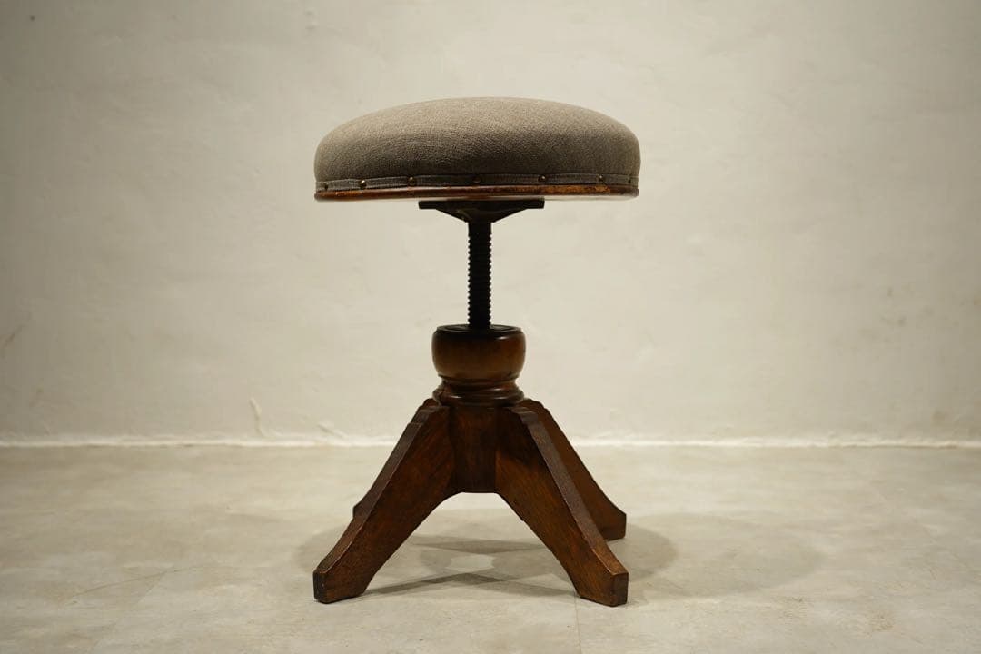 スツール　ピアノ椅子　回転椅子　楢材 大正時代　ドクターチェア