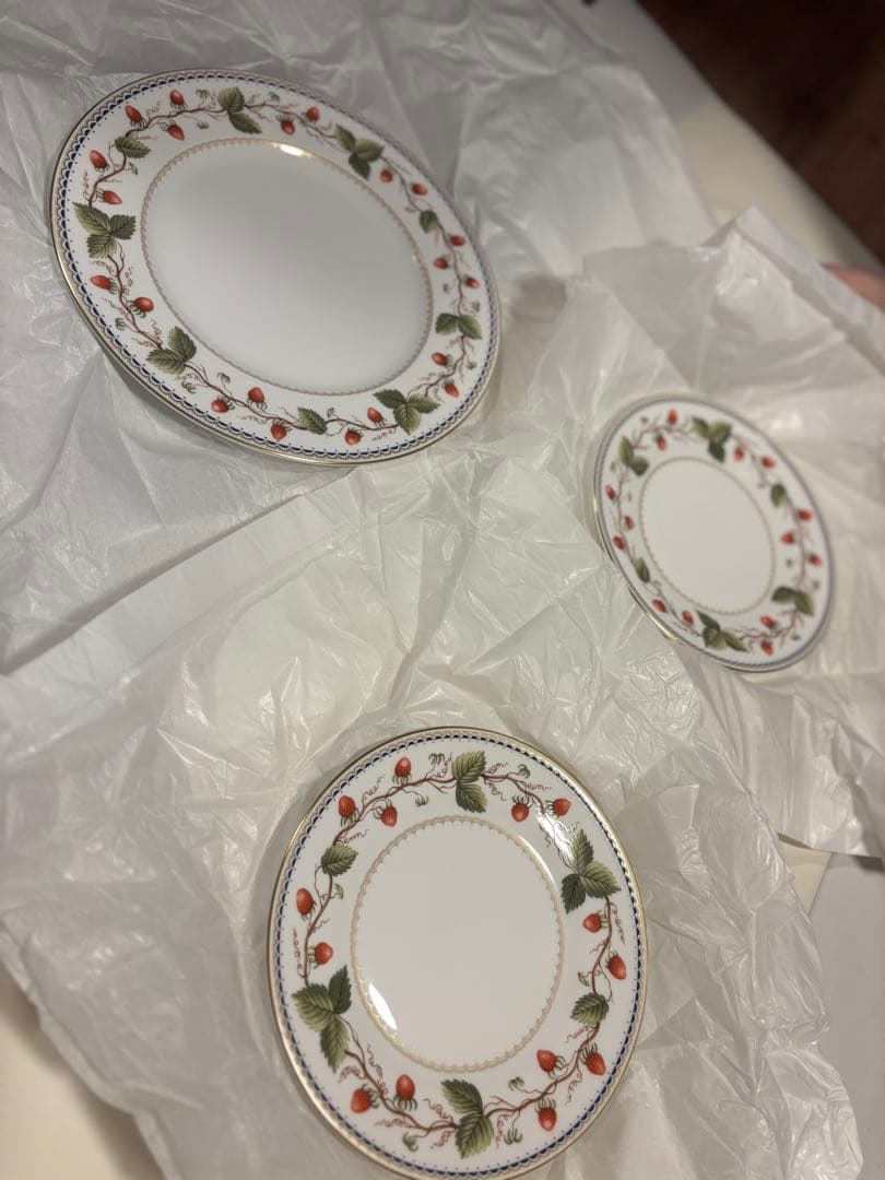 【新品未使用】3枚セット ワイルドストロベリーアーカイブプレート